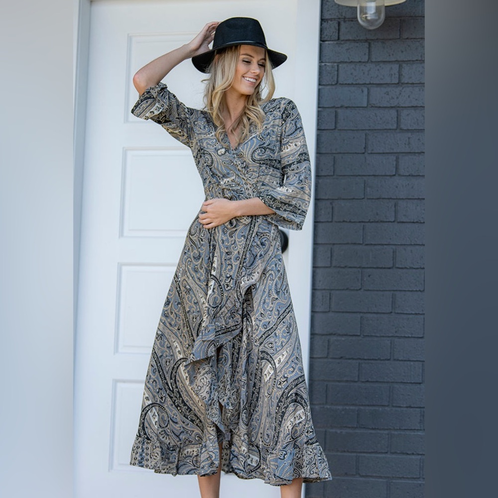 NWOT Cienna Designs Paisley Wrap Dress - MED